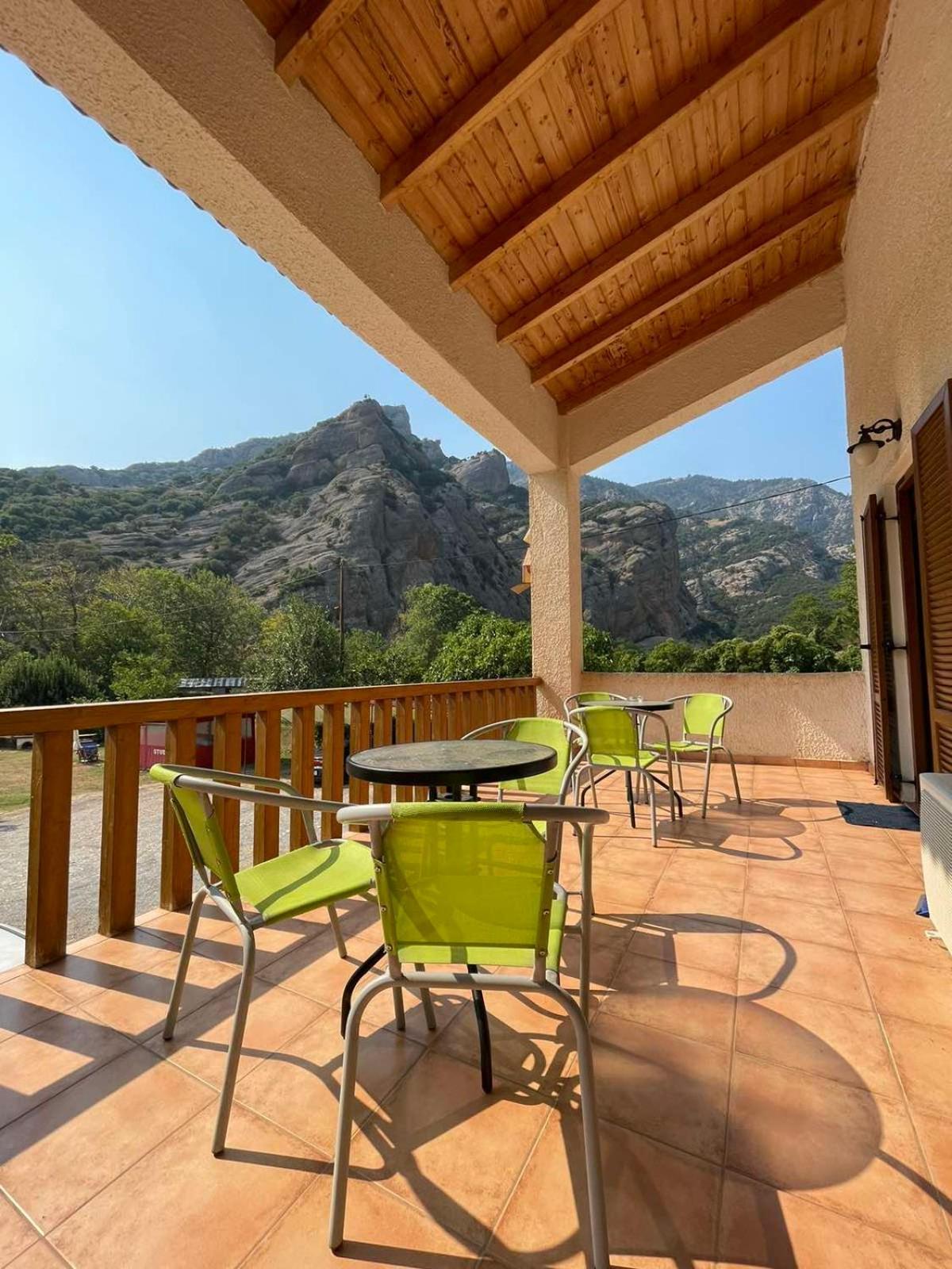 Michel Studios Kalavryta Exteriör bild