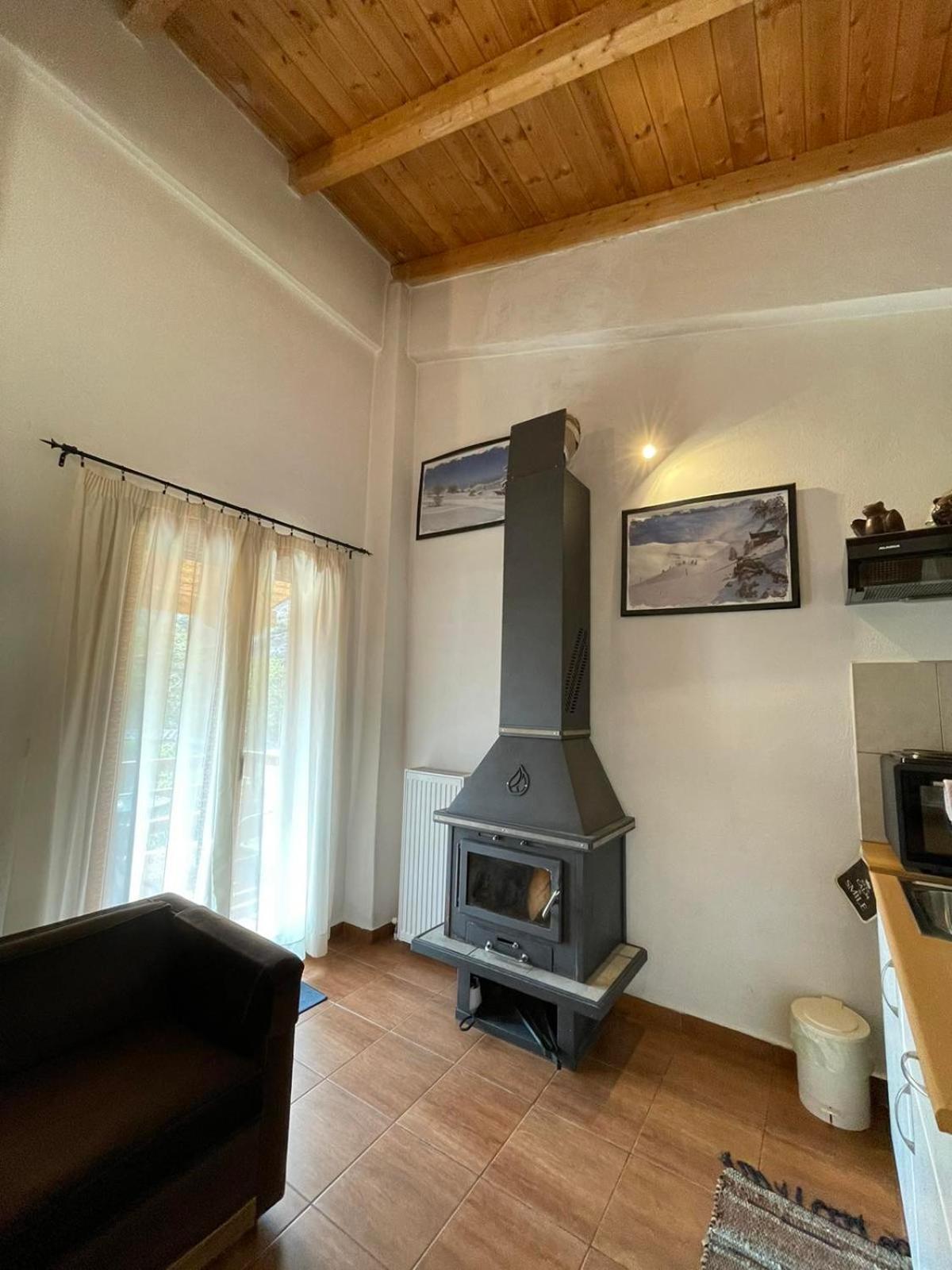 Michel Studios Kalavryta Exteriör bild
