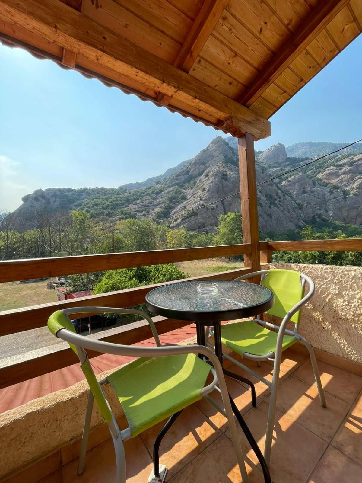 Michel Studios Kalavryta Exteriör bild